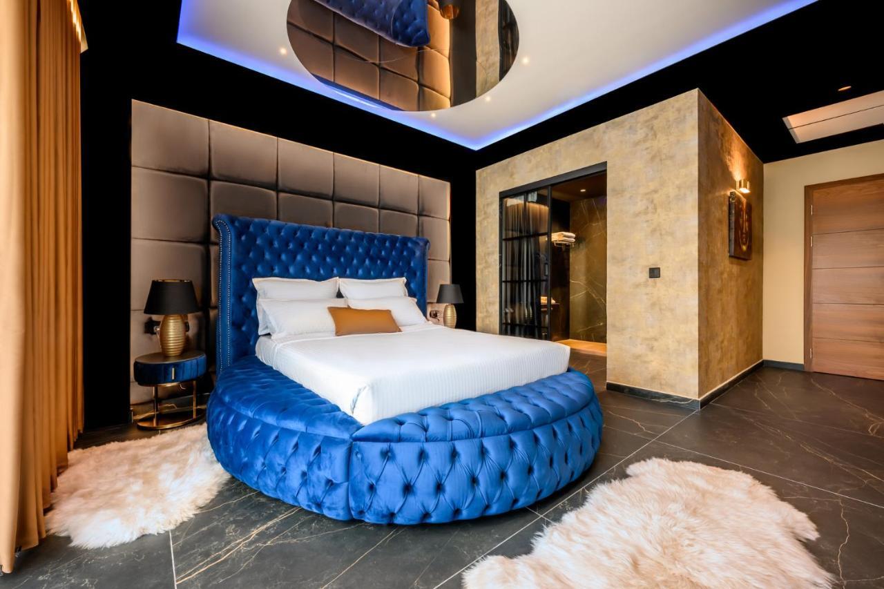 Hotel Damare &